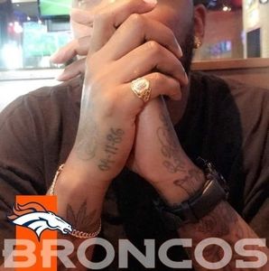 Meet your Posher, Vic